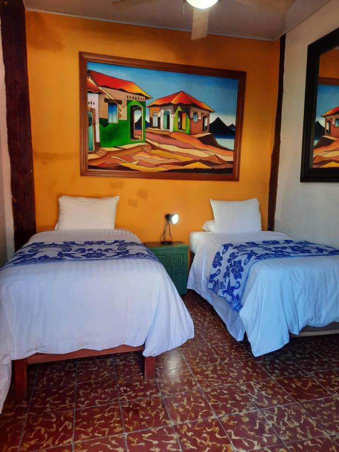 Hotel La Posada Del Doctor León Exterior foto