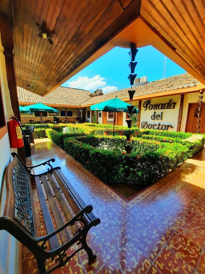 Hotel La Posada Del Doctor León Exterior foto