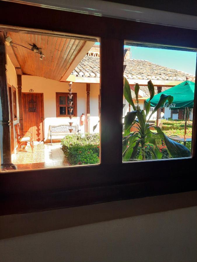 Hotel La Posada Del Doctor León Exterior foto