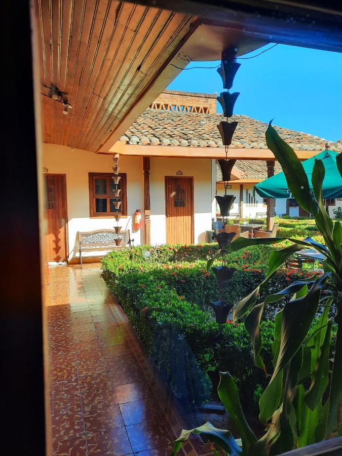 Hotel La Posada Del Doctor León Exterior foto